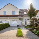 rodinny dum predmerice nad labem ulice